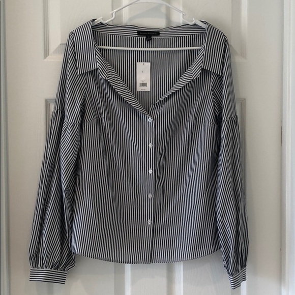 Banana Republic Tops - Banana Republic Top - NWT - Small